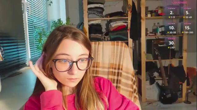 Image 8 of moonlight__lovers Stream on Chaturbate on 9 days ago