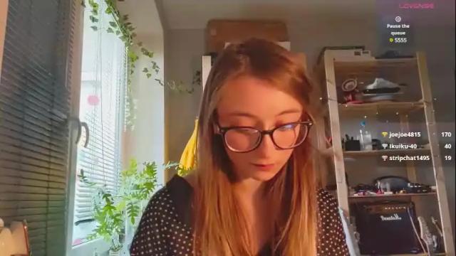 Thumbnail 3, moonlight__lovers's Stream at Chaturbate, 1 month ago