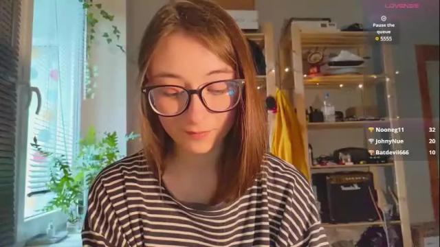 Thumbnail 3, moonlight__lovers's Stream at Chaturbate, 1 month ago