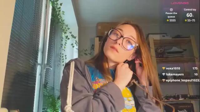 Thumbnail 2, moonlight__lovers's Stream at Chaturbate, 1 month ago