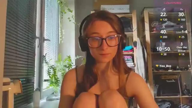 Image 10 of moonlight__lovers Stream on Chaturbate on 1 month ago