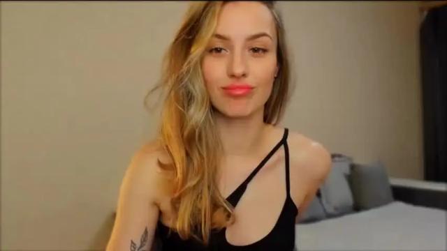 Image 3 of moonlight_sun Stream on Chaturbate on 14 months ago