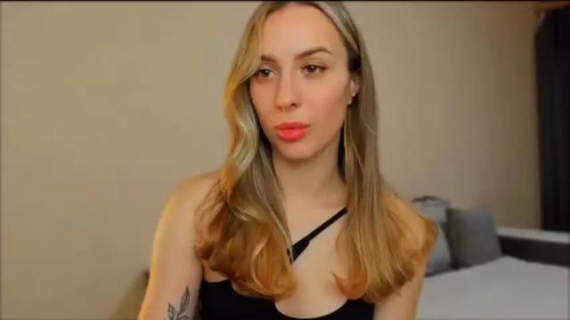 Image 7 of moonlight_sun Stream on Chaturbate on 14 months ago
