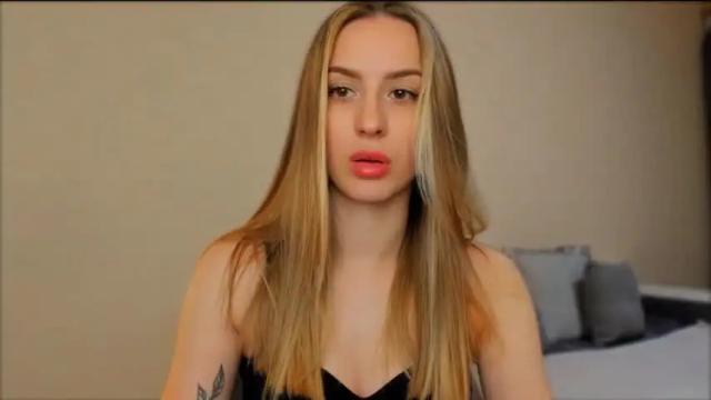 Image 4 of moonlight_sun Stream on Chaturbate on 14 months ago