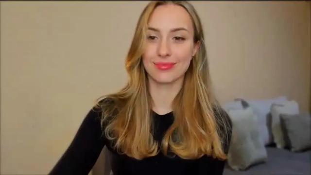 Image 4 of moonlight_sun Stream on Chaturbate on 14 months ago