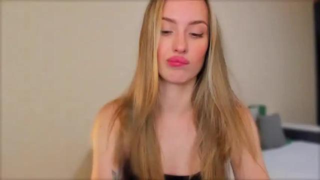 Image 6 of moonlight_sun Stream on Chaturbate on 14 months ago