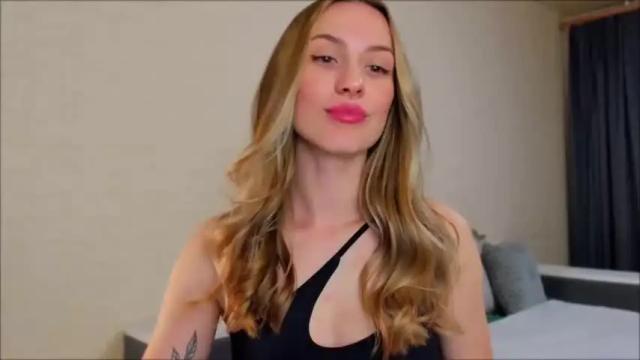 Image 12 of moonlight_sun Stream on Chaturbate on 13 months ago