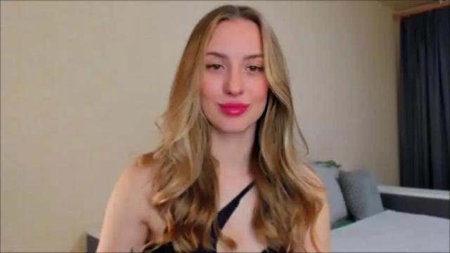 Image 8 of moonlight_sun Stream on Chaturbate on 13 months ago