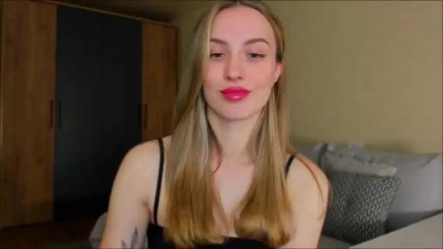 Image 2 of moonlight_sun Stream on Chaturbate on 13 months ago