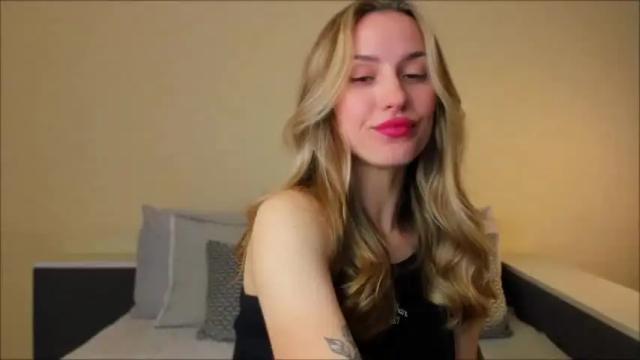 Image 12 of moonlight_sun Stream on Chaturbate on 13 months ago