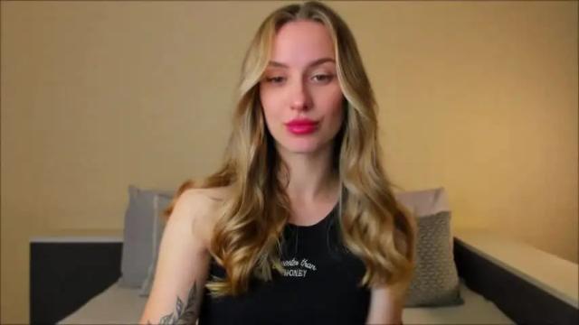 Image 3 of moonlight_sun Stream on Chaturbate on 13 months ago