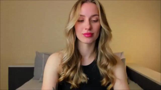 Image 7 of moonlight_sun Stream on Chaturbate on 13 months ago