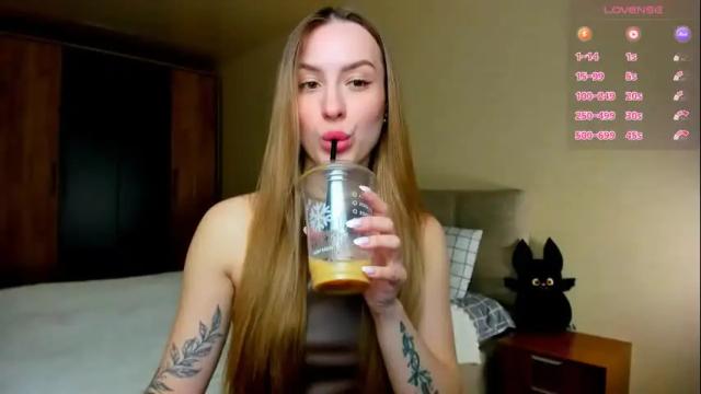 Image 4 of moonlight_sun Stream on Chaturbate on 1 month ago
