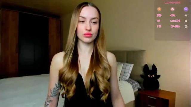 Image 6 of moonlight_sun Stream on Chaturbate on 1 month ago