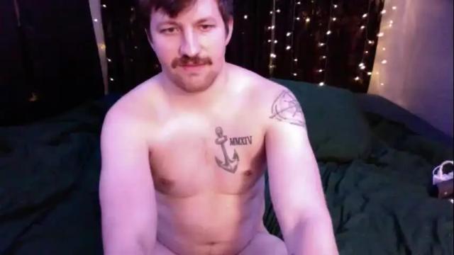 Image 2 of moonlightbeastcple Stream on Chaturbate on 16 months ago