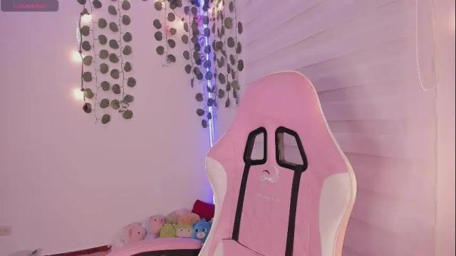 Image 10 of moonliight__ Stream on Chaturbate on 1 month ago