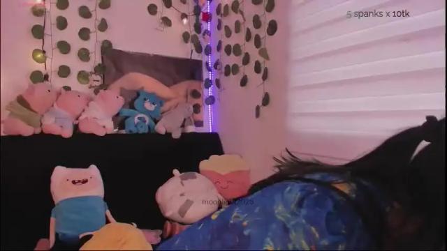 Image 10 of moonliight__ Stream on Chaturbate on 1 month ago