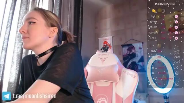 Image 12 of moonlish_siren Stream on Chaturbate on 14 months ago