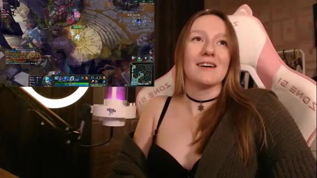 Thumbnail 2, moonlish_siren's Stream at Chaturbate, 2 months ago