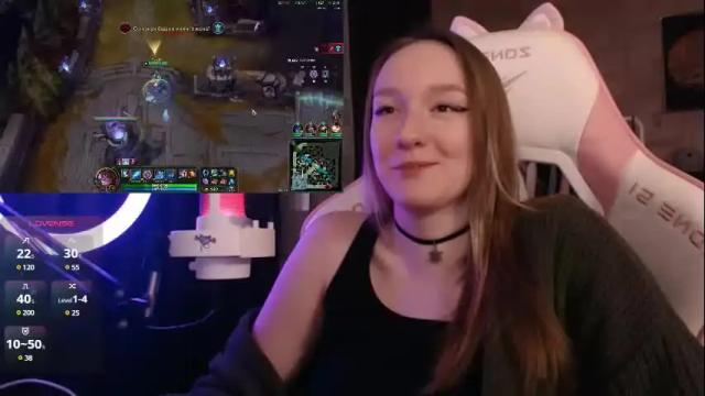 Image 6 of moonlish_siren Stream on Chaturbate on 2 months ago