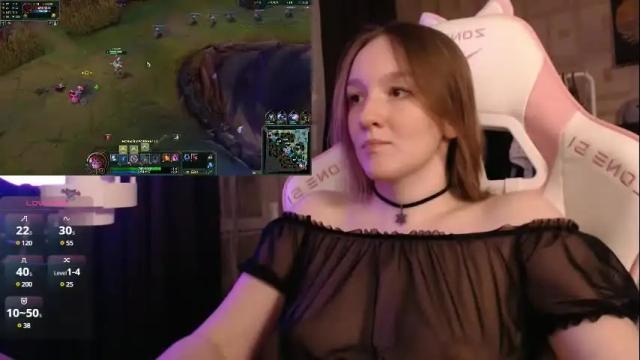 Image 2 of moonlish_siren Stream on Chaturbate on 1 month ago