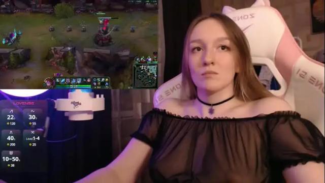 Image 6 of moonlish_siren Stream on Chaturbate on 1 month ago