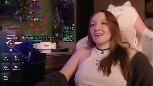 Image 7 of moonlish_siren Stream on Chaturbate on 1 month ago