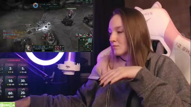 Image 7 of moonlish_siren Stream on Chaturbate on 1 month ago