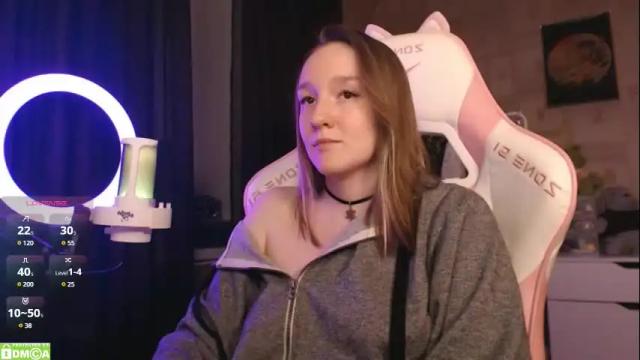 Image 8 of moonlish_siren Stream on Chaturbate on 1 month ago