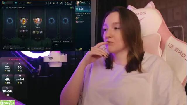 Image 2 of moonlish_siren Stream on Chaturbate on 1 month ago
