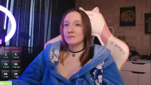 Image 11 of moonlish_siren Stream on Chaturbate on 22 days ago