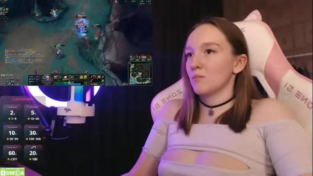 Image 6 of moonlish_siren Stream on Chaturbate on 18 days ago