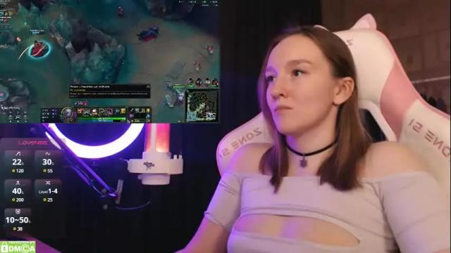 Image 8 of moonlish_siren Stream on Chaturbate on 18 days ago