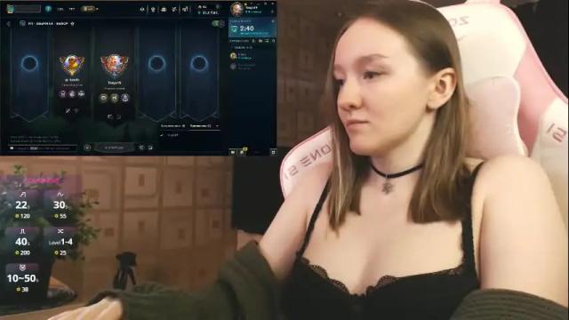 Image 4 of moonlish_siren Stream on Chaturbate on 13 days ago