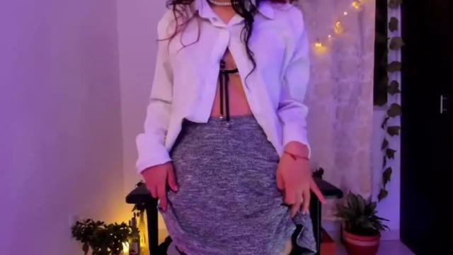 Image 12 of moonmadison Stream on Chaturbate on 17 months ago