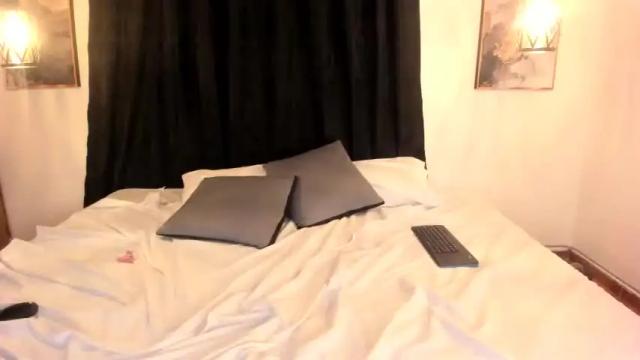 Image 10 of moonmisty Stream on Chaturbate on 18 months ago