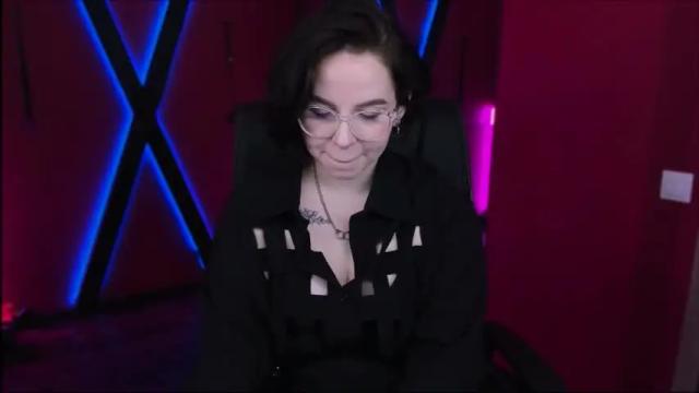 Image 8 of moonn_queen Stream on Chaturbate on 19 months ago