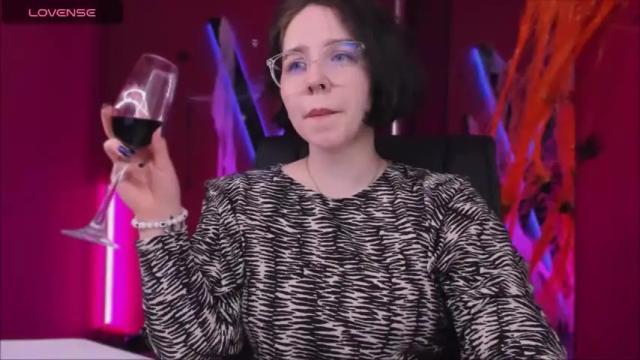 Thumbnail 3, moonn_queen's Stream at Chaturbate, 18 months ago