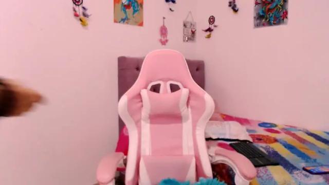 Image 4 of moonpretty69 Stream on Chaturbate on 18 months ago
