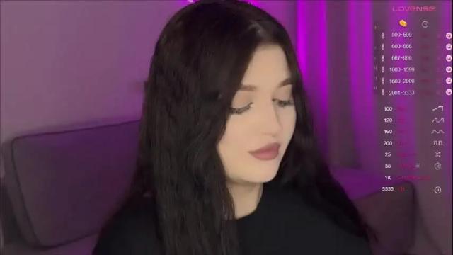 Image 6 of moonrenata Stream on Chaturbate on 1 month ago