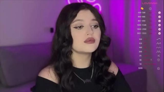 Image 6 of moonrenata Stream on Chaturbate on 1 month ago