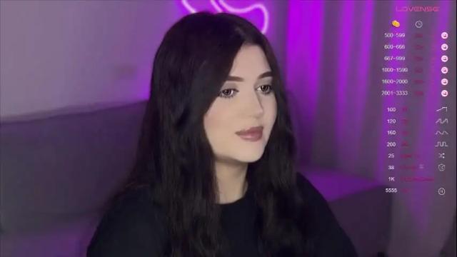 Image 8 of moonrenata Stream on Chaturbate on 1 month ago