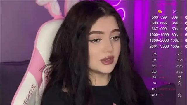 Image 3 of moonrenata Stream on Chaturbate on 1 month ago