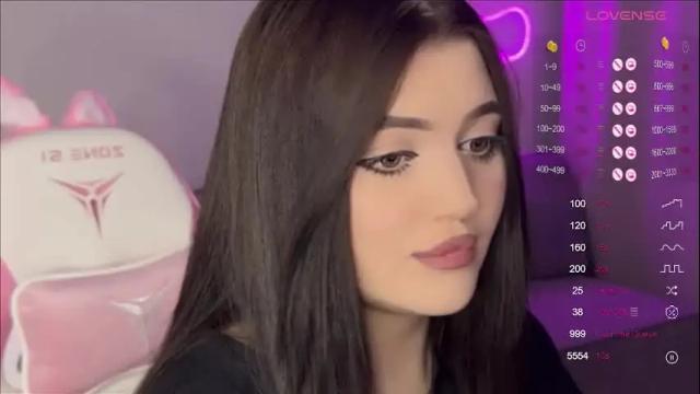 Image 7 of moonrenata Stream on Chaturbate on 1 month ago