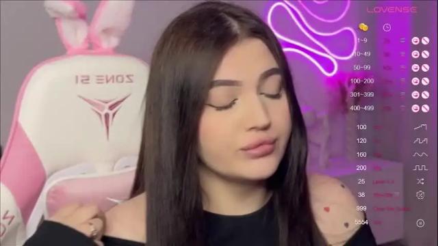 Image 6 of moonrenata Stream on Chaturbate on 1 month ago
