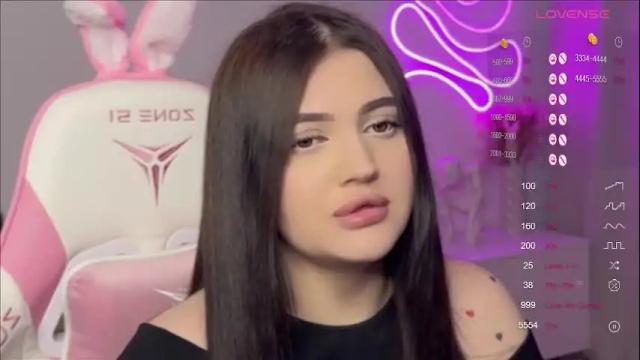 Image 8 of moonrenata Stream on Chaturbate on 1 month ago