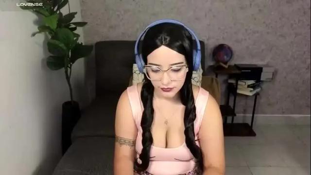 Image 7 of moonwoman_ Stream on Chaturbate on 1 month ago