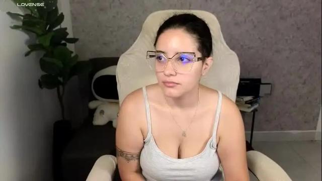 Thumbnail 1, moonwoman_'s Stream at Chaturbate, 1 month ago