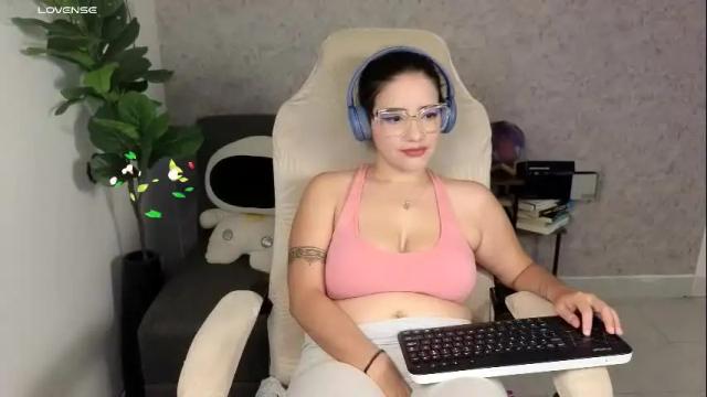 Thumbnail 1, moonwoman_'s Stream at Chaturbate, 1 month ago