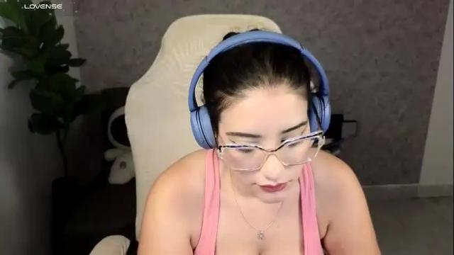 Image 10 of moonwoman_ Stream on Chaturbate on 1 month ago